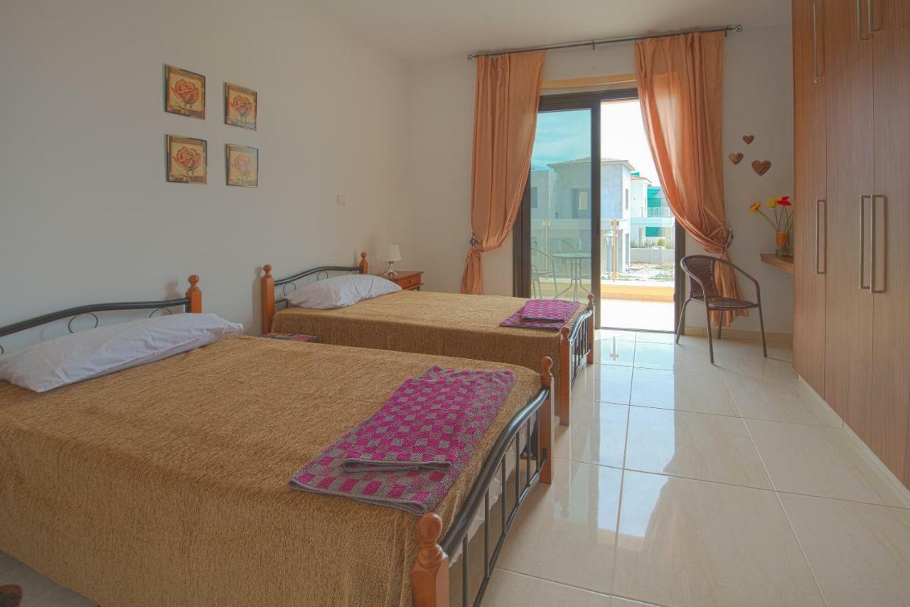 Apartamento Kolderen Coral Bay 3 Exterior foto